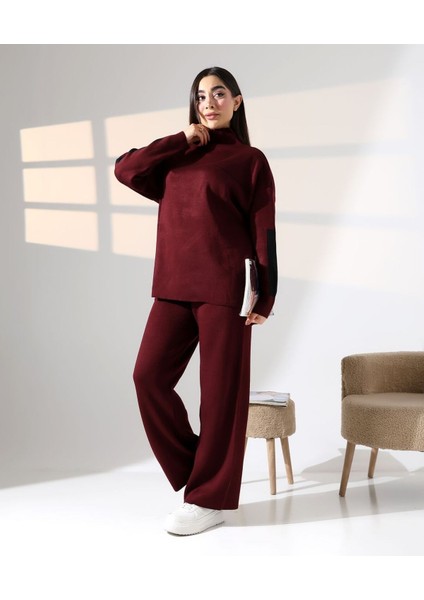 Sportif Şerit Detaylı Triko Takım