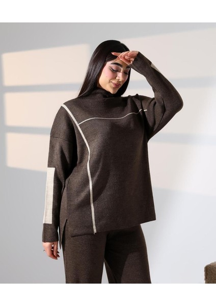 Sportif Şerit Detaylı Triko Takım fiyatları