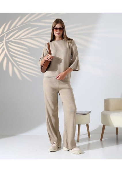 Inci Volanlı Kol Detaylı Triko Takım