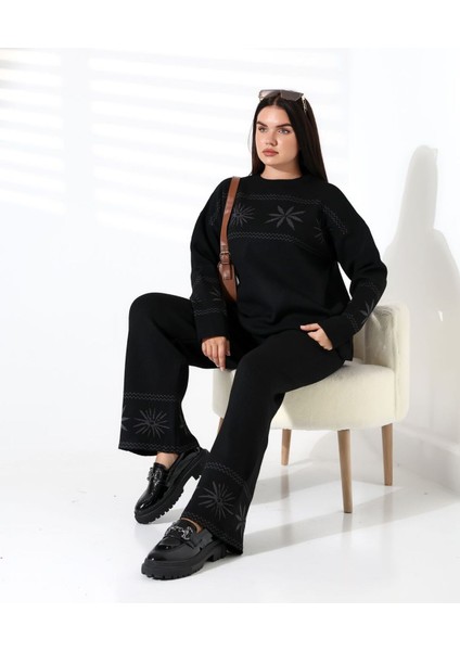 Kar Tanesi Nakışlı Kadın Triko Takım modelleri