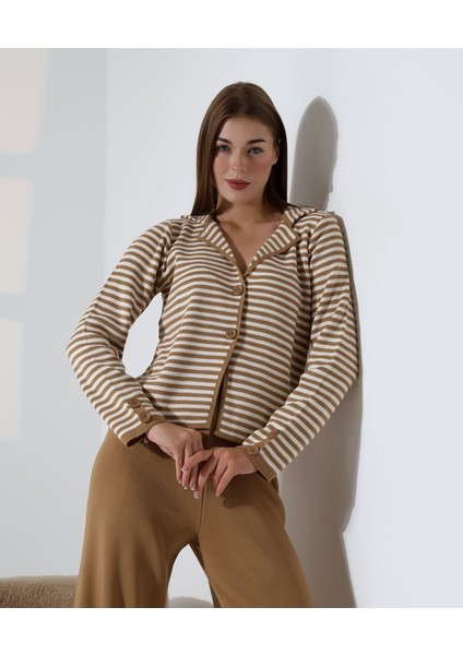 Çizgili Polo Yaka Kadın Triko Takım modelleri