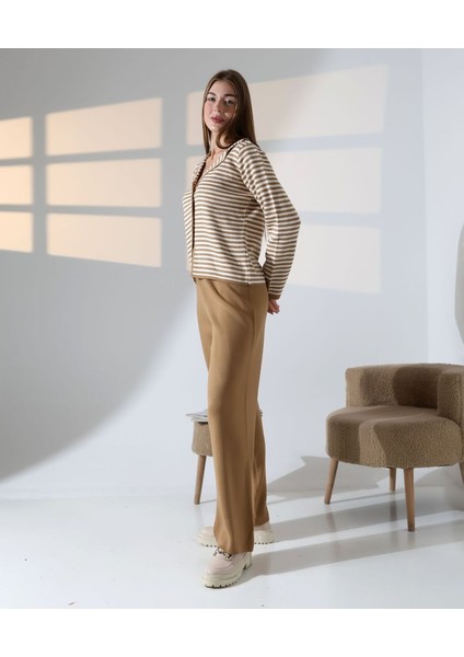 Çizgili Polo Yaka Kadın Triko Takım fırsatları