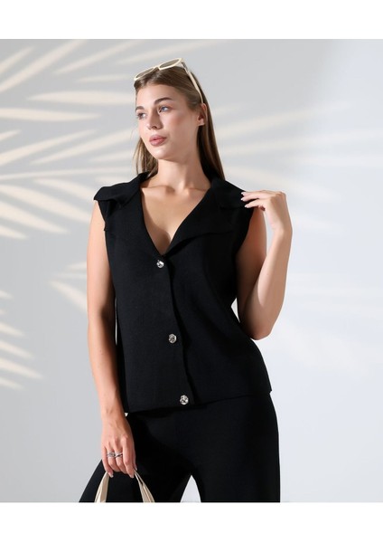 Parlak Düğmeli Şık Yelekli Triko Takım modelleri