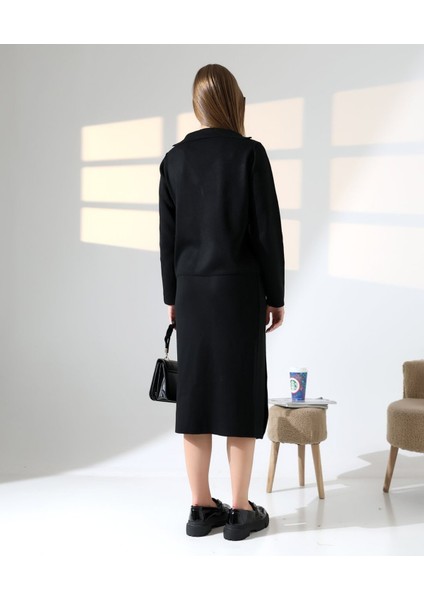 Düğme Detaylı Şık Etekli Triko Takım indirimleri