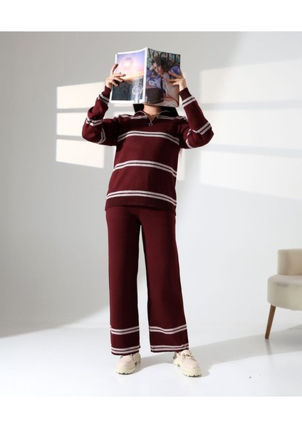 Yaka Fermuarlı Şeritli Basic Triko Takım fırsatları