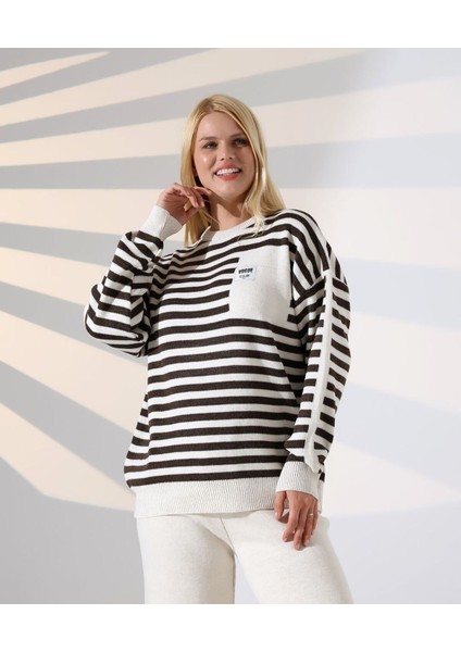Cep Detaylı Çizgili Triko Takım fiyatları