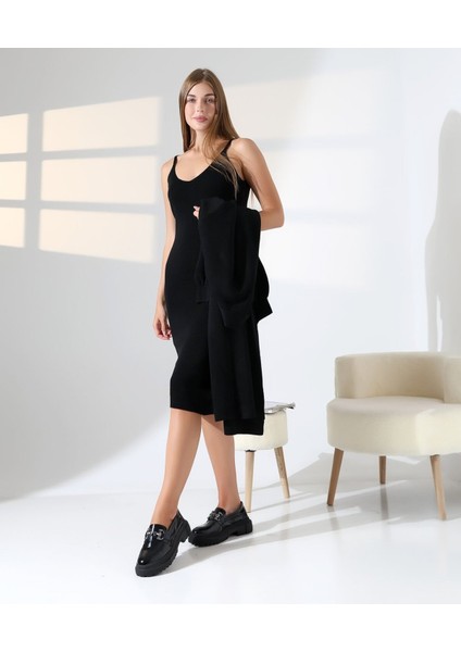 Zamansız Stil: Uzun Triko Hırka ve Elbise Ikilisi modelleri