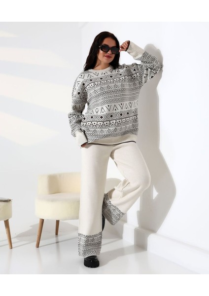 Jakarlı Oversize Alt-Üst Triko Takım