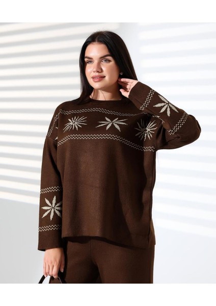 Kar Tanesi Nakışlı Kadın Triko Takım fiyatları