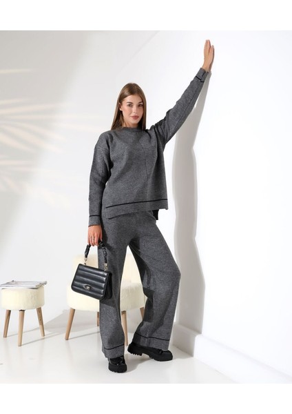 Kontrast Dikişli Kadın Triko Takım