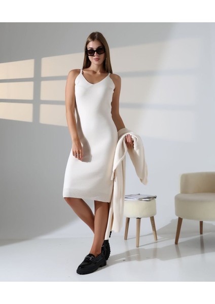 Zamansız Stil: Uzun Triko Hırka ve Elbise Ikilisi modelleri