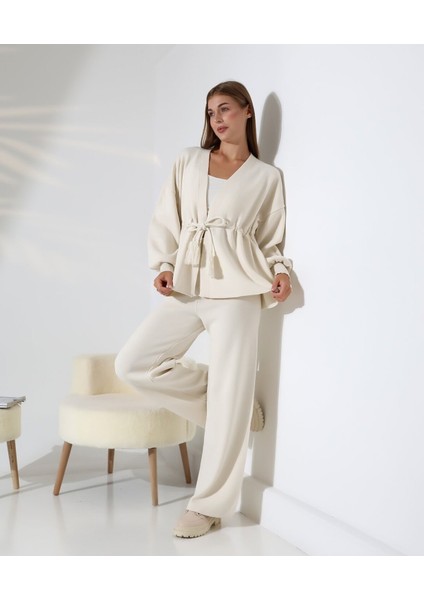 Kuşak Detaylı Ikili Triko Takım fırsatları