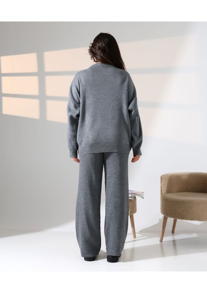 Doğanın Zarafeti Taş Işlemeli Triko Takım indirimleri