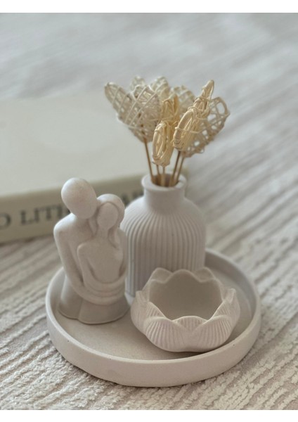 Dekoratif Vazo, Aile Figürü ve Lotus Seti modelleri
