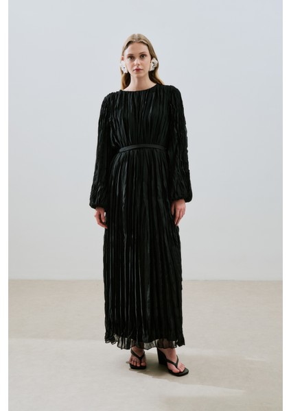 Piliseli Şifon Elbise Siyah