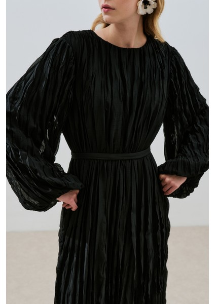 Piliseli Şifon Elbise Siyah fırsatları