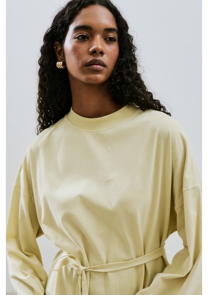 Oversıze Uzun Rahat Elbise Soft Sarı fırsatları