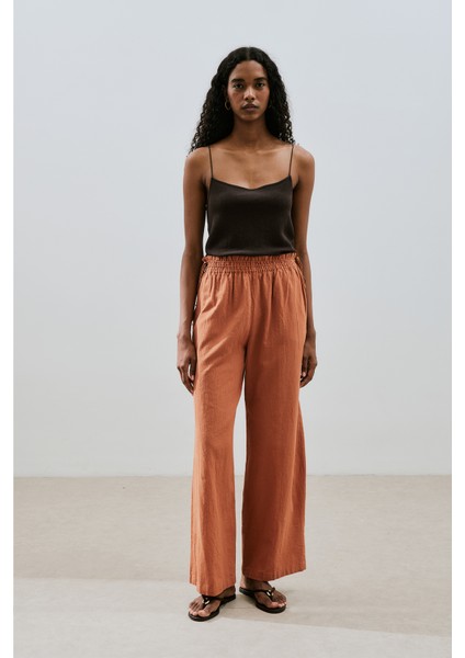 Dokulu Bağlamalı Pantolon Tarçın fırsatları