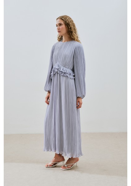 Mila Piliseli Katlı Elbise Mavi fiyatları