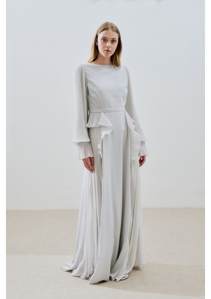 Katlı Piliseli Elbise Taş modelleri