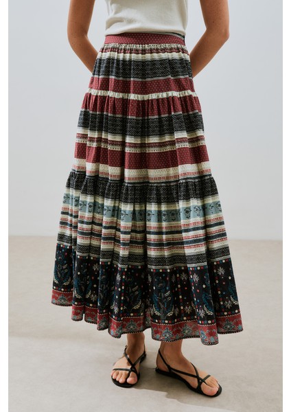 Desenli Pamuklu Katlı Etek Catalına fırsatları