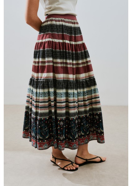 Desenli Pamuklu Katlı Etek Catalına indirimleri