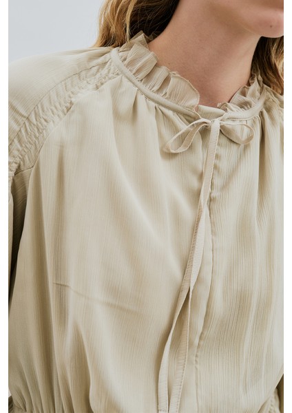 Uzun Büzgülü Şifon Elbise Adaçayı fırsatları