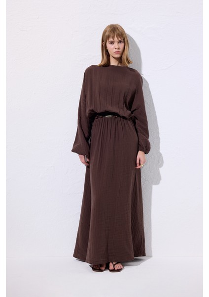 Müslin Beli Büzgülü Elbise Kahverengi modelleri