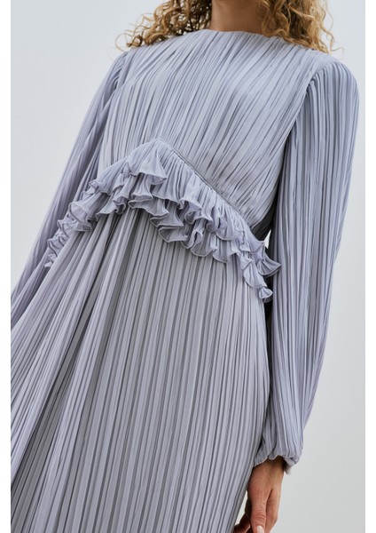 Mila Piliseli Katlı Elbise Mavi fırsatları