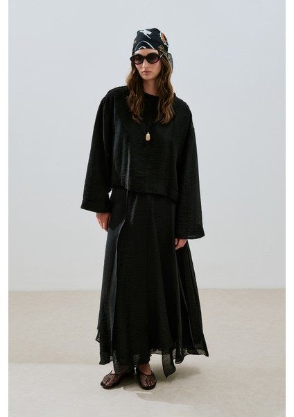 Katlı Fırfırlı Uzun Etek Siyah fiyatları