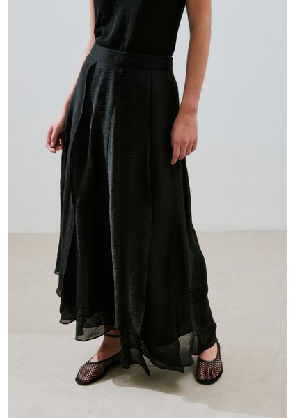 Katlı Fırfırlı Uzun Etek Siyah