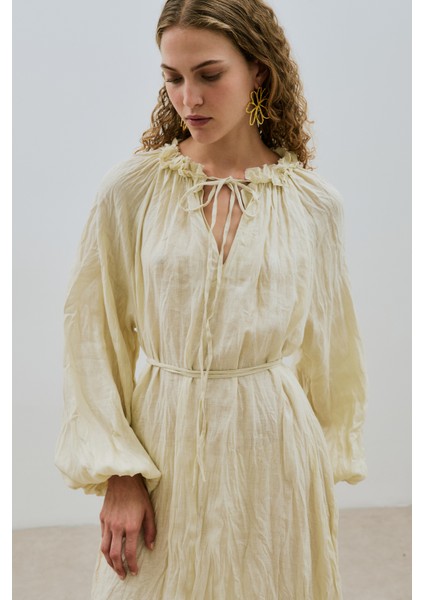 Yakası Büzgülü Keten Geniş Elbise Sarı