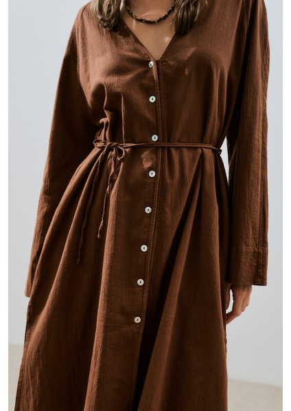 Dokulu Düğmeli Uzun Tunik Kahverengi