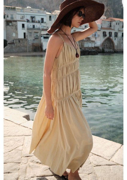 Dokulu Büzgü Detaylı Elbise Natural