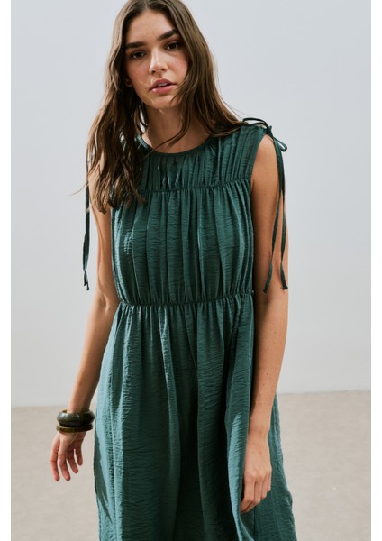 Büzgü Bağlamalı Detaylı Kolsuz Elbise Yeşil modelleri