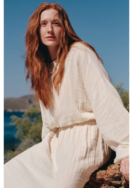 Müslin Beli Büzgülü Elbise Ekru fiyatları