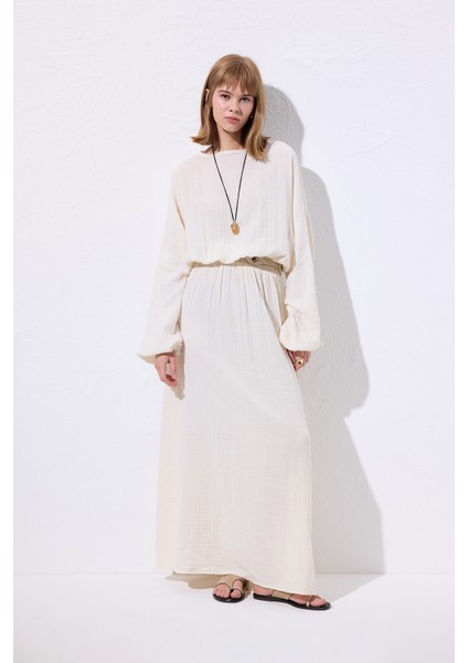 Müslin Beli Büzgülü Elbise Ekru modelleri