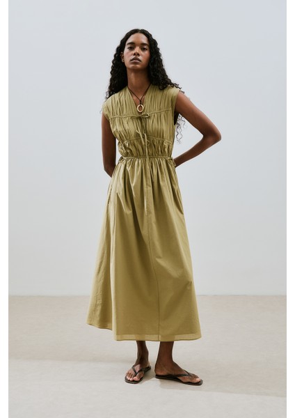 Büzgülü Bağlama Detaylı Elbise Toprak modelleri