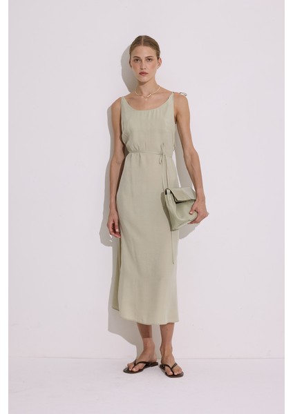 Modal Askılı Rahat Elbise Çağla fiyatları