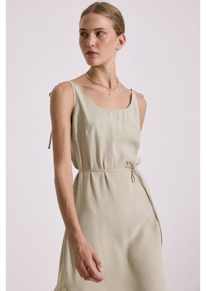 Modal Askılı Rahat Elbise Çağla indirimleri