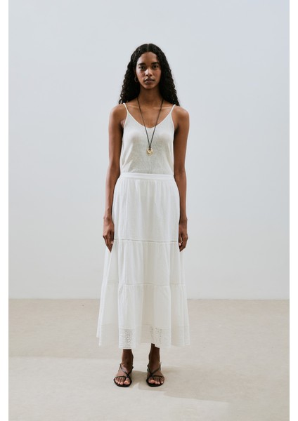 Dokulu Işlemeli Katlı Uzun Etek Ekru