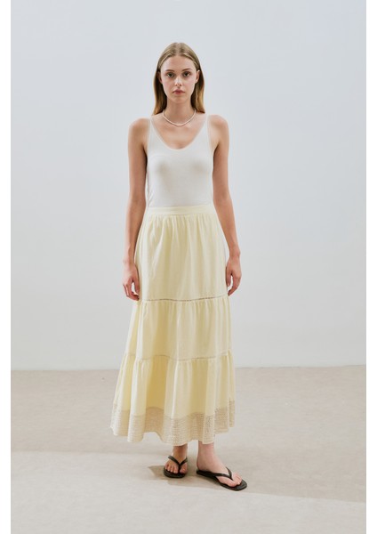 Dokulu Işlemeli Katlı Uzun Etek Sarı modelleri