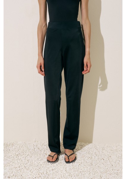 Uzun Paça Tesettür Pantolon Mayo Siyah modelleri