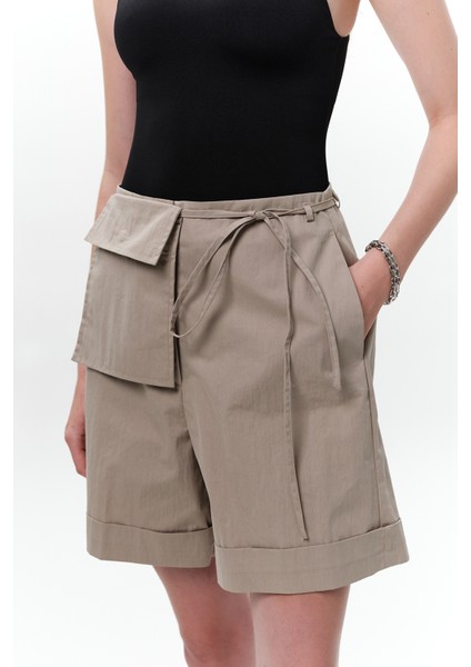 Cep Kemerli Şort Yeşil modelleri