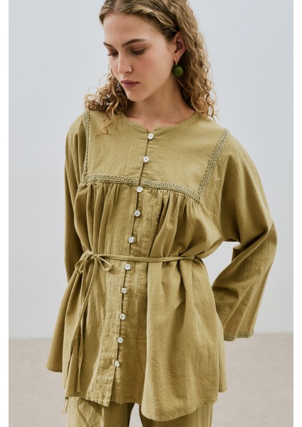 Dokulu Işlemeli Gömlek Haki