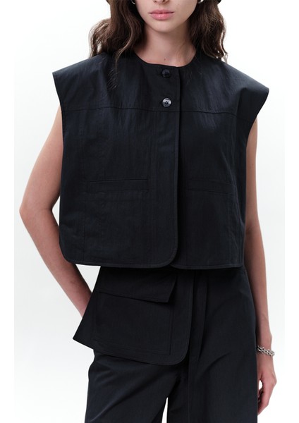 Cep Detaylı Kısa Yelek Lacivert modelleri