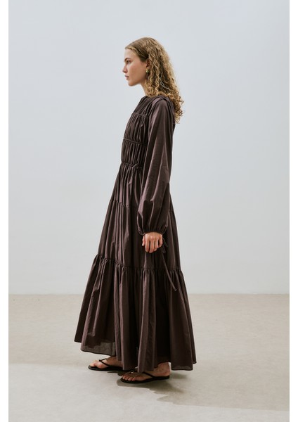 Büzgülü Uzun Kol Elbise Kahverengi