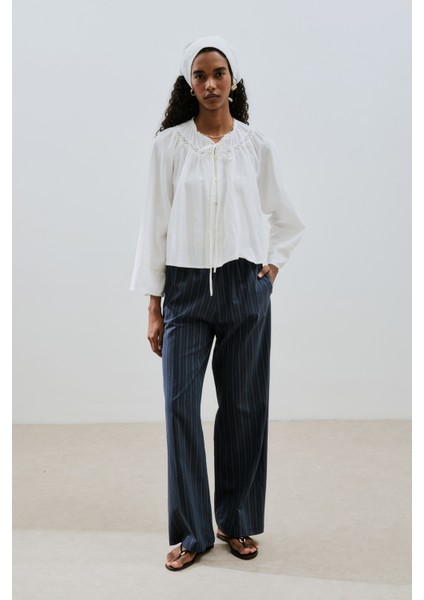 Çizgili Beli Lastikli Pantolon Lacivert fiyatları