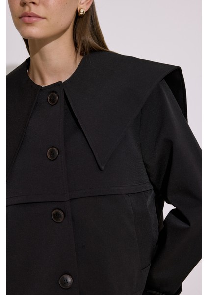 Geniş Yaka Crop Trençkot Siyah