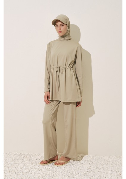 Beli Ayarlamalı Tesettür Mayo Yeşil